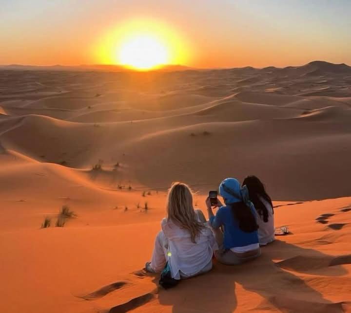 Hotel Bivouac Camel Trips Merzouga Zewnętrze zdjęcie